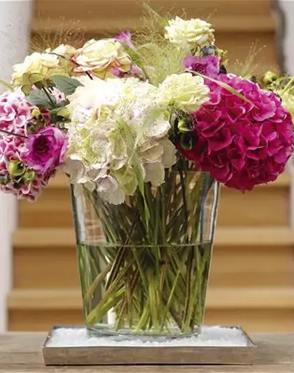 Damit der Blumenstrauß in der Vase nicht schlapp macht