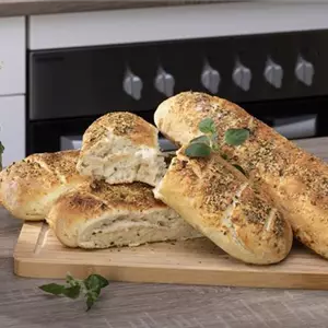 Oregano-Baguette mit Parmesan