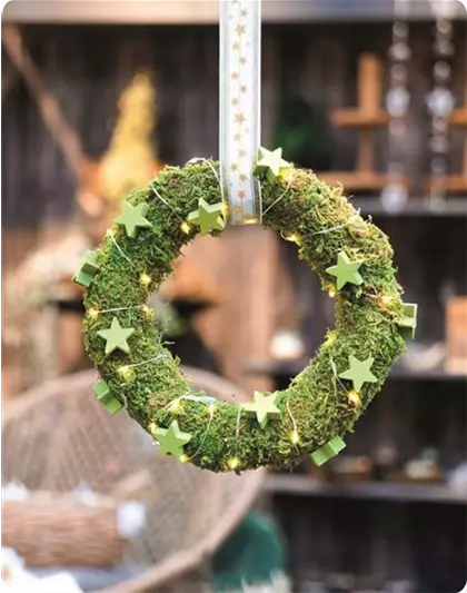 Kinderaktion: Adventskranz verzieren | Am 23.11.2025 Kinderaktion: Adventskranz verzieren | Am 23.11.2025