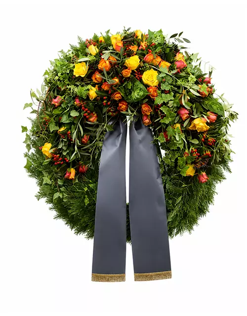 Kopfgarnierter Trauerkranz 'Ludowika'