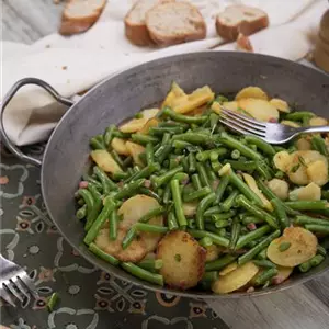 Bohnen-Speck-Pfanne mit Bohnenkraut