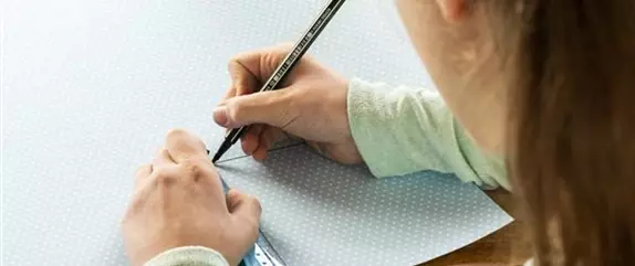 Ein Papierwindrad basteln