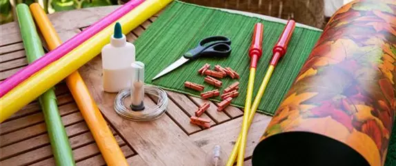 Eine bunte Laterne basteln